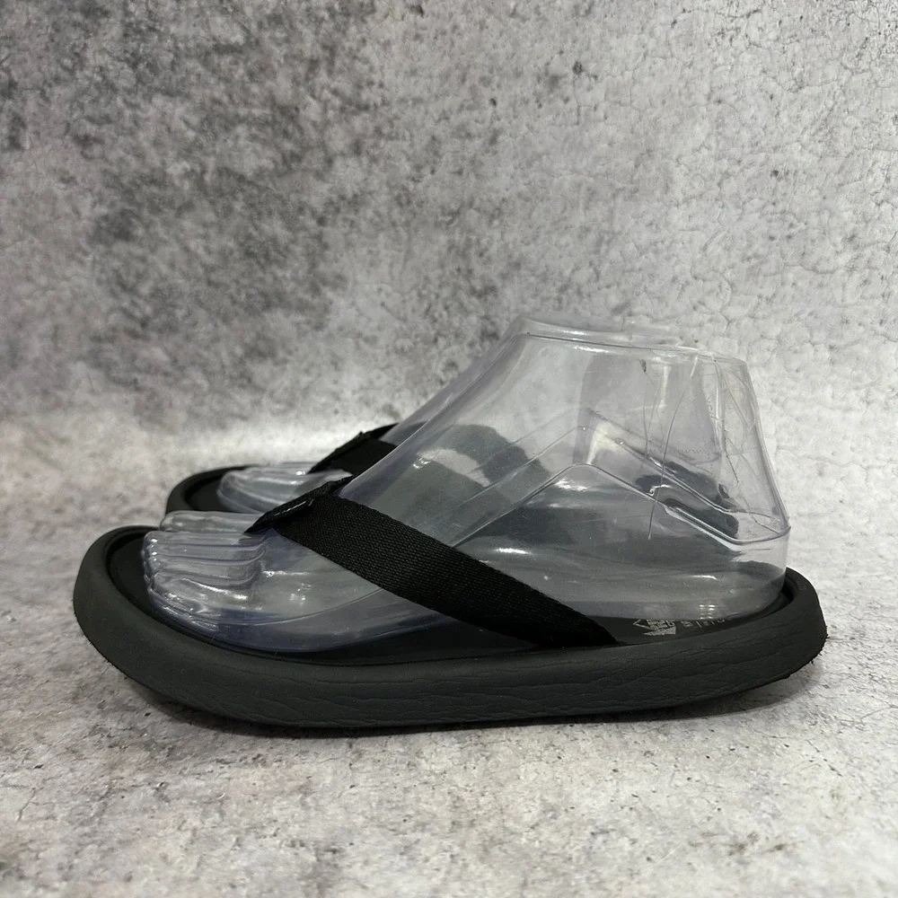 REI Co-op Flip Flop Kids 5 Black Eco-Friendly Sustainable Thong Sandals Scraps